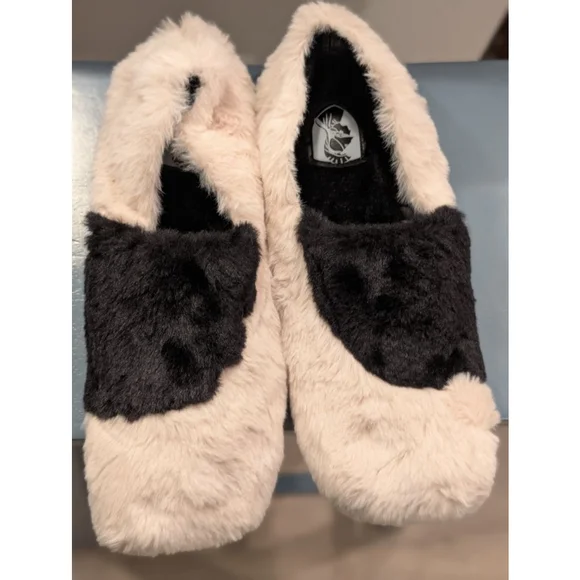 Women's VHNY Color Block Faux Fur Slippers US 10 Cream Black - Picture 1 of 11